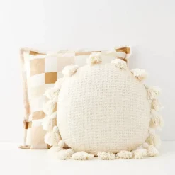 Sale Round Tassel Cushion With Insert White Cushions & Throws